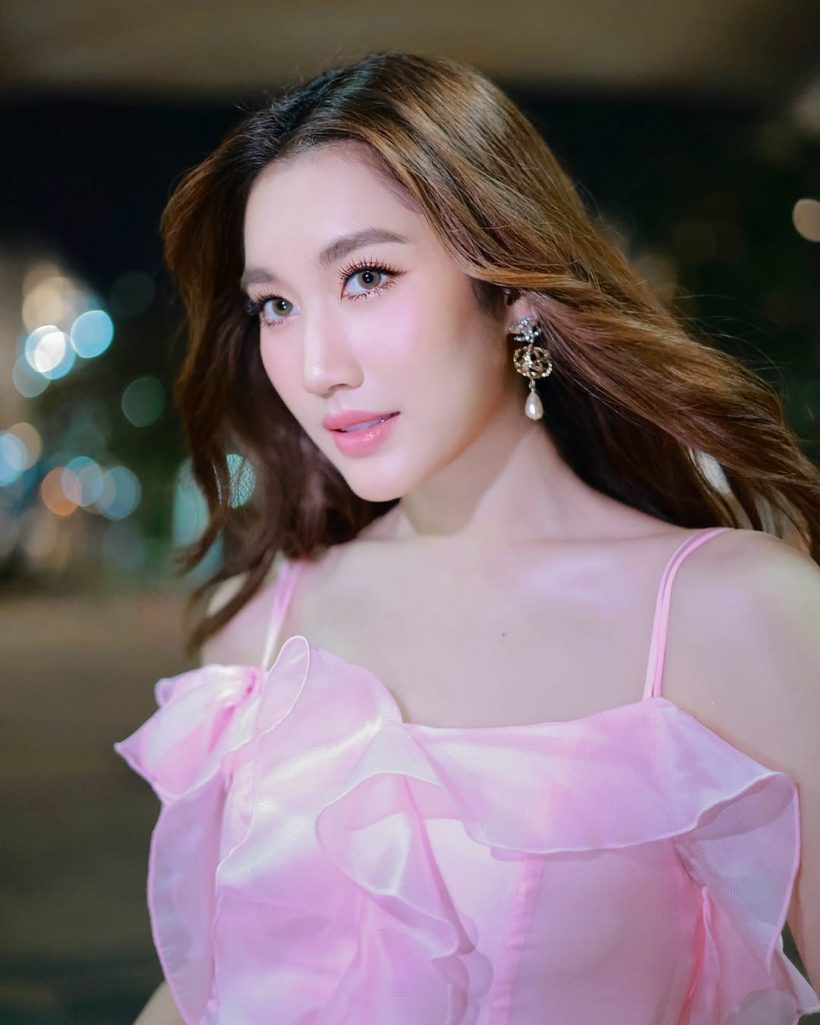 ดับฝันจิ้น!! เบสท์ คำสิงห์ กับหนุ่มหล่อคนนี้ เป็นแค่พี่น้อง