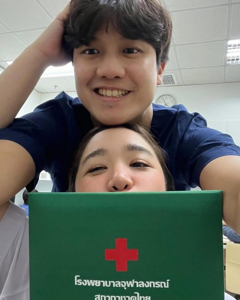 ดี้ ปัทมา สุดปลื้ม! ลูกสาวคนเก่งเรียนจบหมอเฉพาะทางเเล้ว