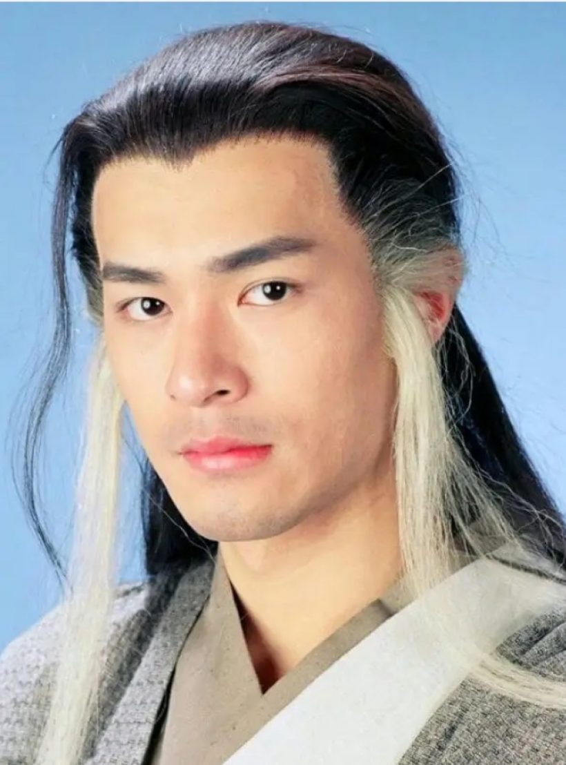 ข่าวลือสะพัด! พระเอกซุปตาร์วัย 55 แอบซุ่มแต่งเงียบ!