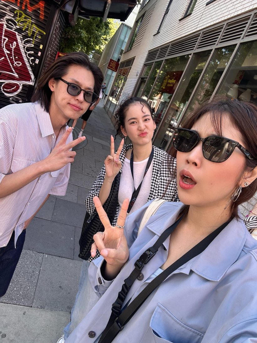 โบว์ เมลดา ถึงอังกฤษแล้ว ภาพแรกเจอกับหนุ่มหล่อคนนี้