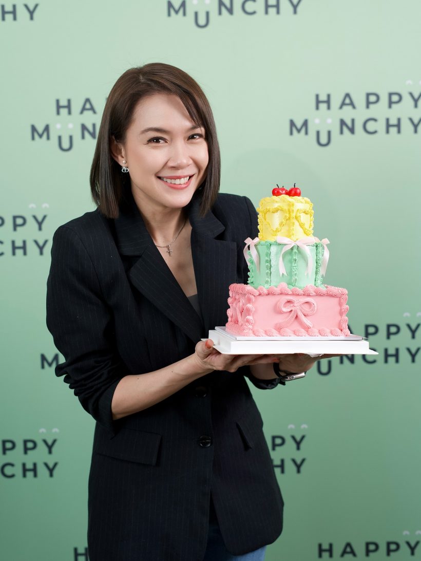 นิหน่า สุฐิตา เขียนข้อความถึงตัวเองในวัย 43 ปี เติบโตด้วยรอยยิ้ม