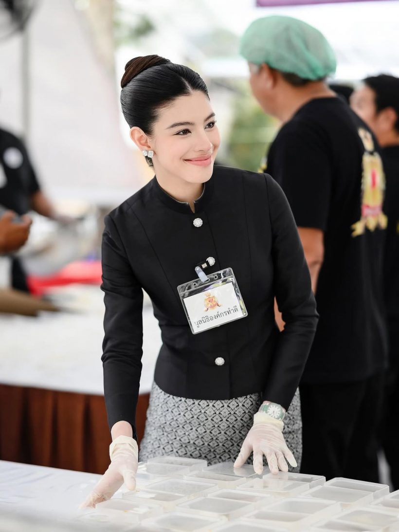 ซอนญ่า สวมชุดนี้เข้าครัว สวยสง่าสมดีกรีนางเอกไฮโซ