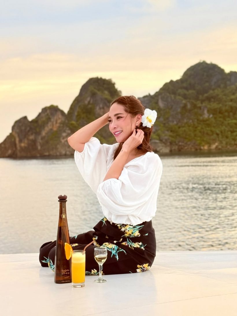 พลอย เฌอมาลย์ เเจกความสดใส อวดชีวิตใหม่หลังหายป่วย