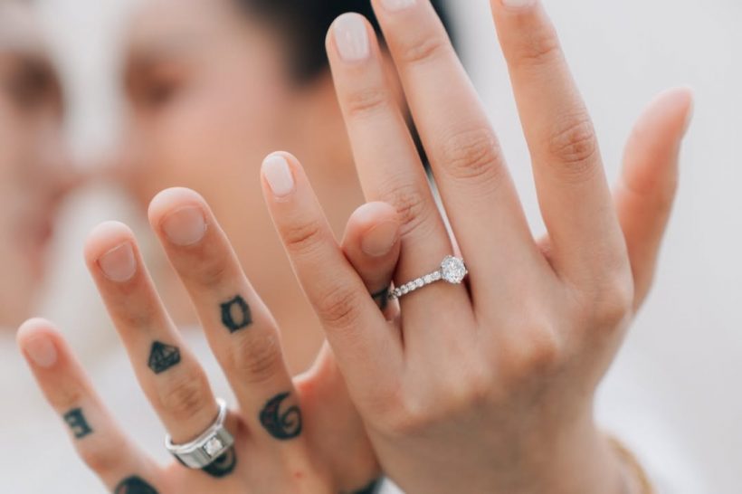 ฤกษ์ดี! นางเอกวิกหมอชิตชวนแฟนสละโสดเรียบง่าย เริ่มต้นชีวิตคู่