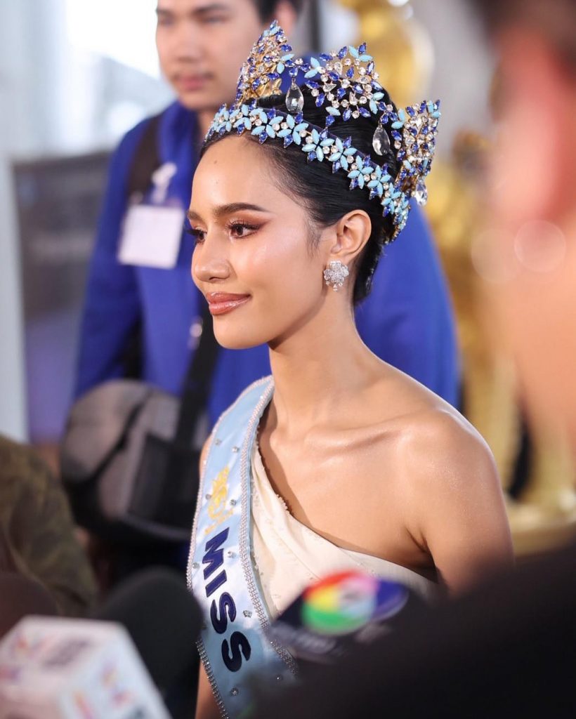 2นางงาม เสิร์ฟของโปรดโอปอล สุชาตา ทันทีหลังเหยียบแผ่นดินไทย