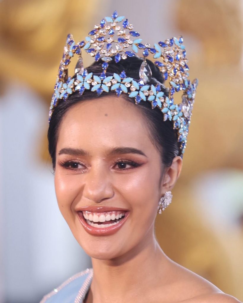 2นางงาม เสิร์ฟของโปรดโอปอล สุชาตา ทันทีหลังเหยียบแผ่นดินไทย