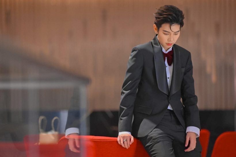 แรงมาก!! ดาราชื่อดัง ถูกแซะวาสนาหมาวัด หลังยอมรับปลื้มมิย่า