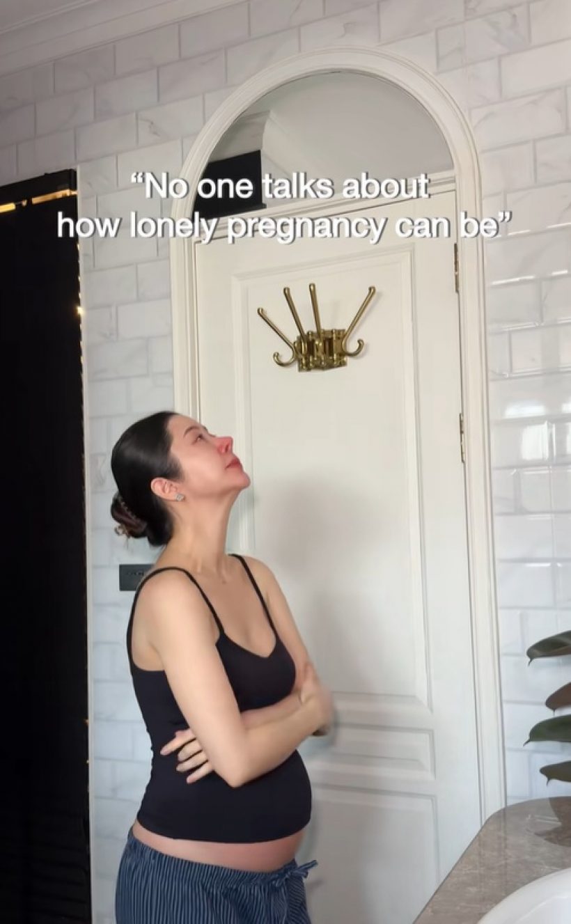 เกิดอะไรขึ้น? เนย วรัฐฐา อัดคลิปไปร้องไห้ไป ลั่นต้องสู้ต่อ