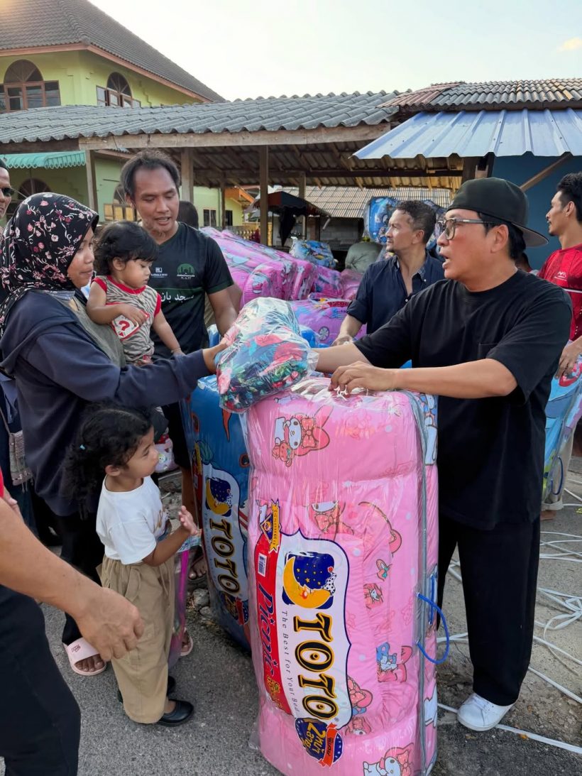 น้ำลดรันทดกว่าน้ำท่วม! เปิ้ล - จูน ลุยหาดใหญ่เยียวยาชาวบ้าน