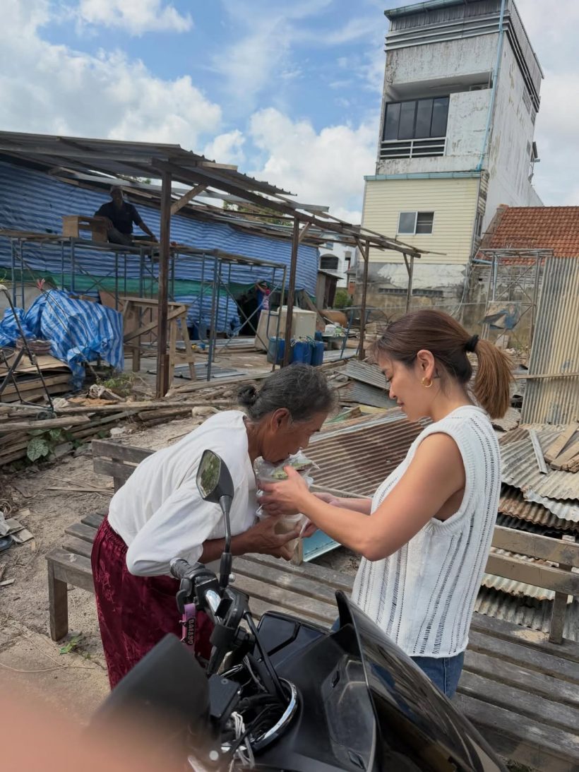 น้ำลดรันทดกว่าน้ำท่วม! เปิ้ล - จูน ลุยหาดใหญ่เยียวยาชาวบ้าน
