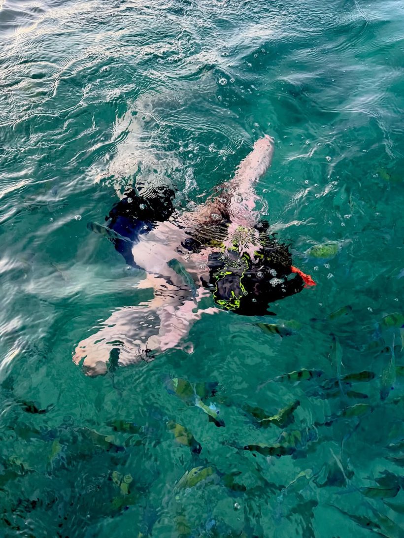 มิย่าควงหนุ่มหล่อฉลองปีใหม่ แต่เอ๊ะ หน้าคุ้นมาก