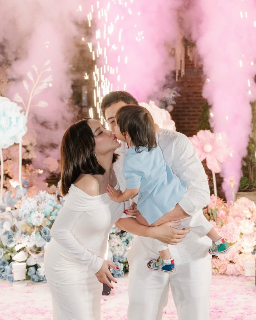 เฮสนั่น!! แก้มกี้ เฉลยเพศลูกคนที่2 น้ำตาซึมทั้งงาน