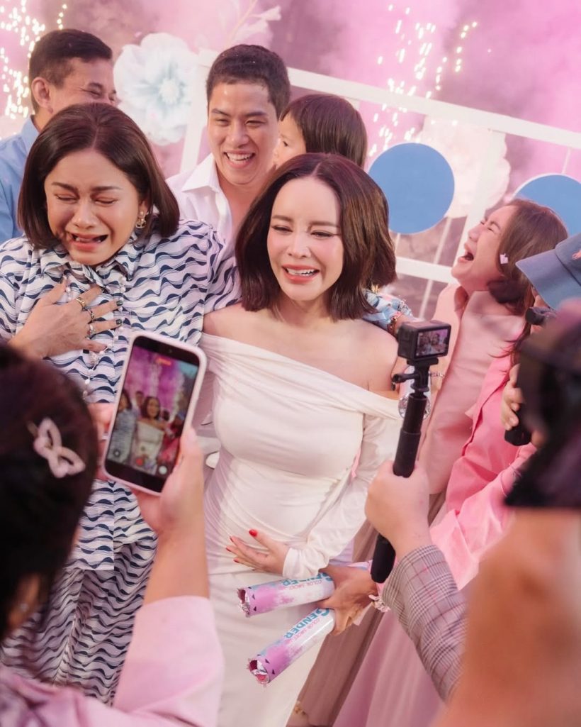 เฮสนั่น!! แก้มกี้ เฉลยเพศลูกคนที่2 น้ำตาซึมทั้งงาน