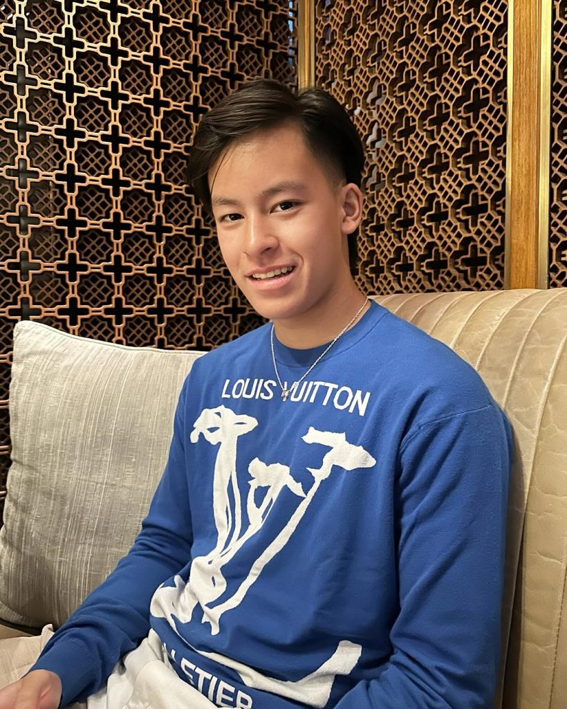 ไฮโซกรณ์ภูมิใจขั้นสุด ภัทร ณรงค์เดช หลานรักเข้าเรียน ม.ดัง ระดับโลก