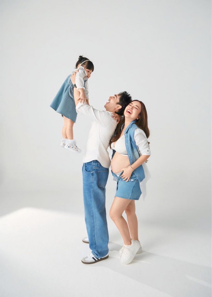 ชาวเน็ตอึ้งหน้าเจนนี่ ในภาพครอบครัว ใครๆก็บอกตรงกันว่า..