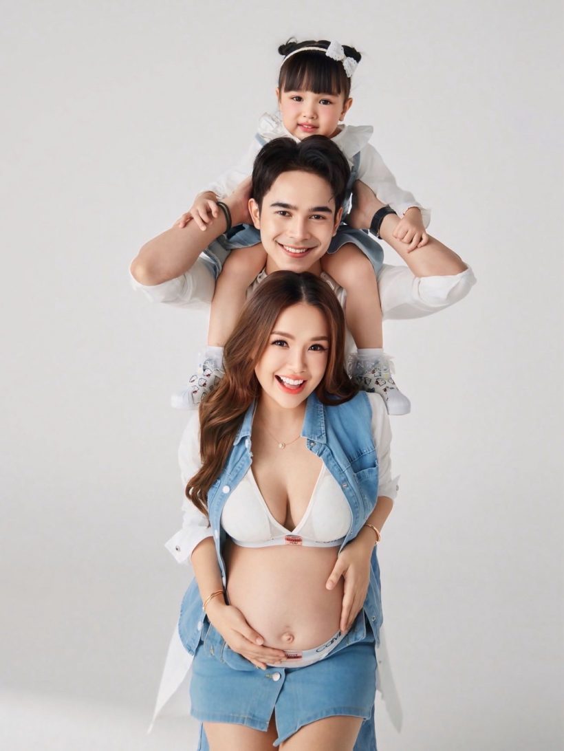 ชาวเน็ตอึ้งหน้าเจนนี่ ในภาพครอบครัว ใครๆก็บอกตรงกันว่า..