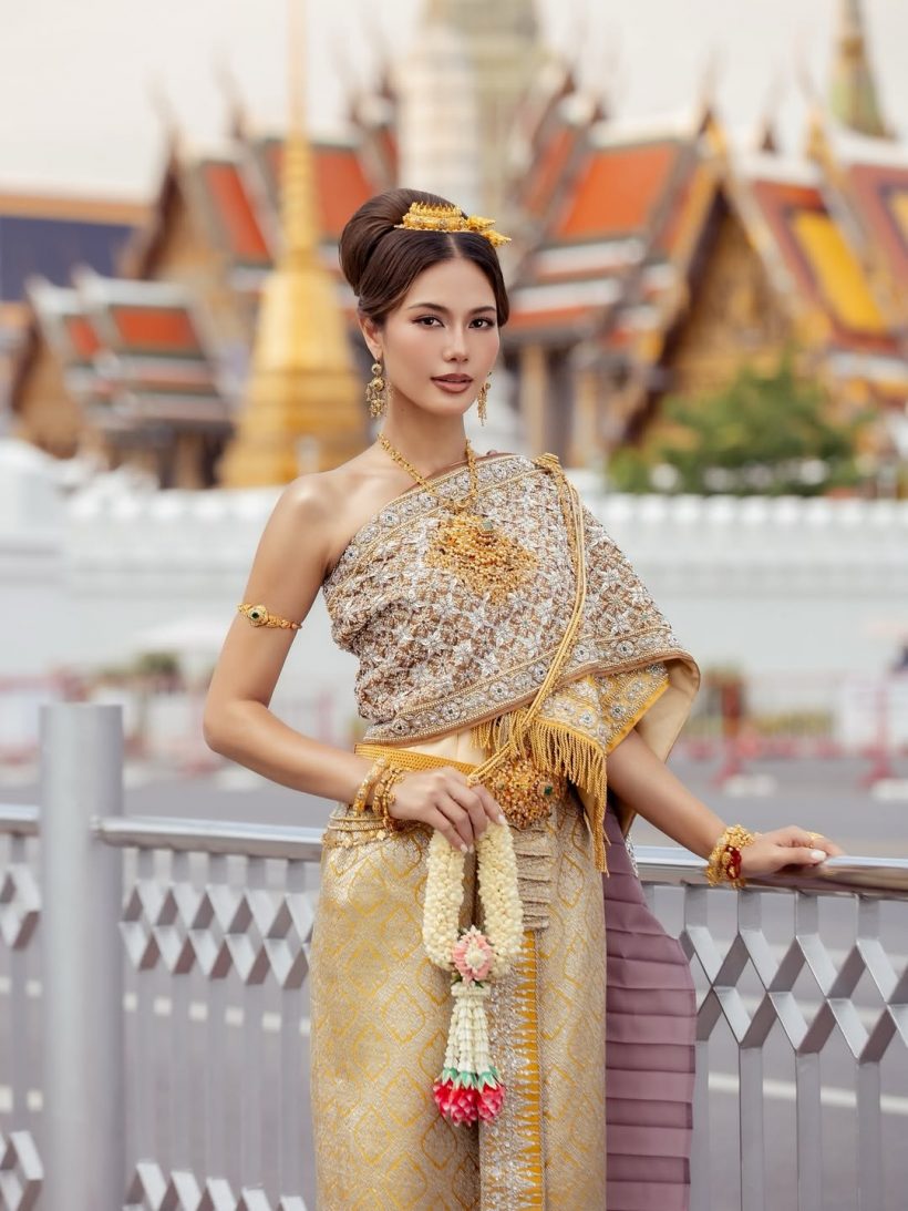 พลังsoft power! แนท–น้ำตาล ควงกันอวดโฉมในชุดไทยสุดวิจิตร