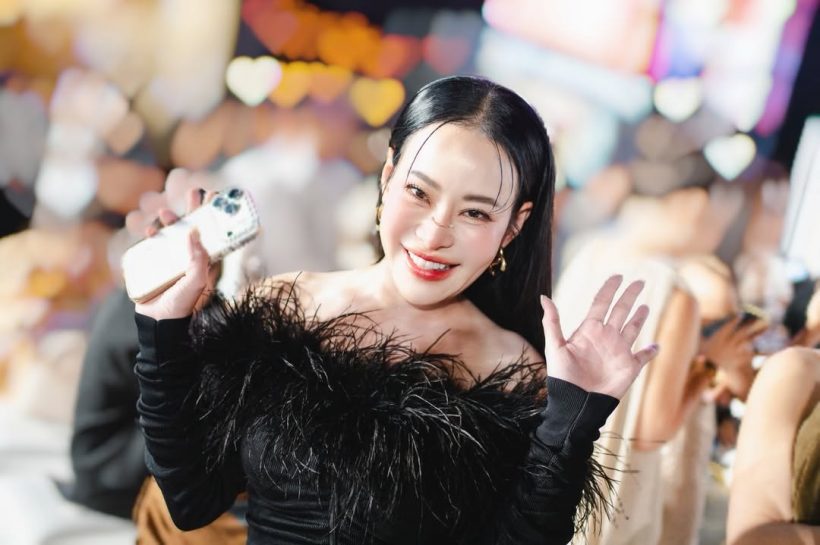 ชาวเน็ตตกใจหน้าท้อง หนิง ปณิตา ทำไมเป็นแบบนี้!?