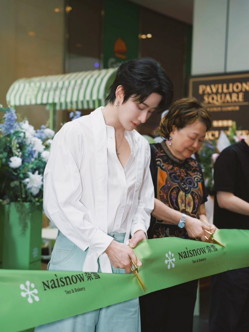 ดาราหนุ่มไทย ทำห้างแตก ปรากฏตัวอีเวนต์ที่มาเลเซียครั้งแรก