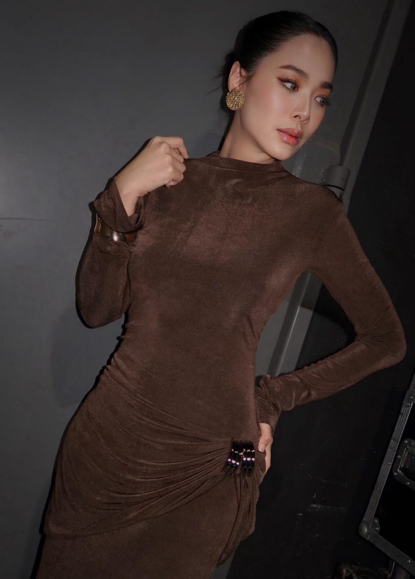 โบวี่ อัฐมา ตอบให้! ดาราไม่ควรยุ่งการเมืองจริงเหรอ ?