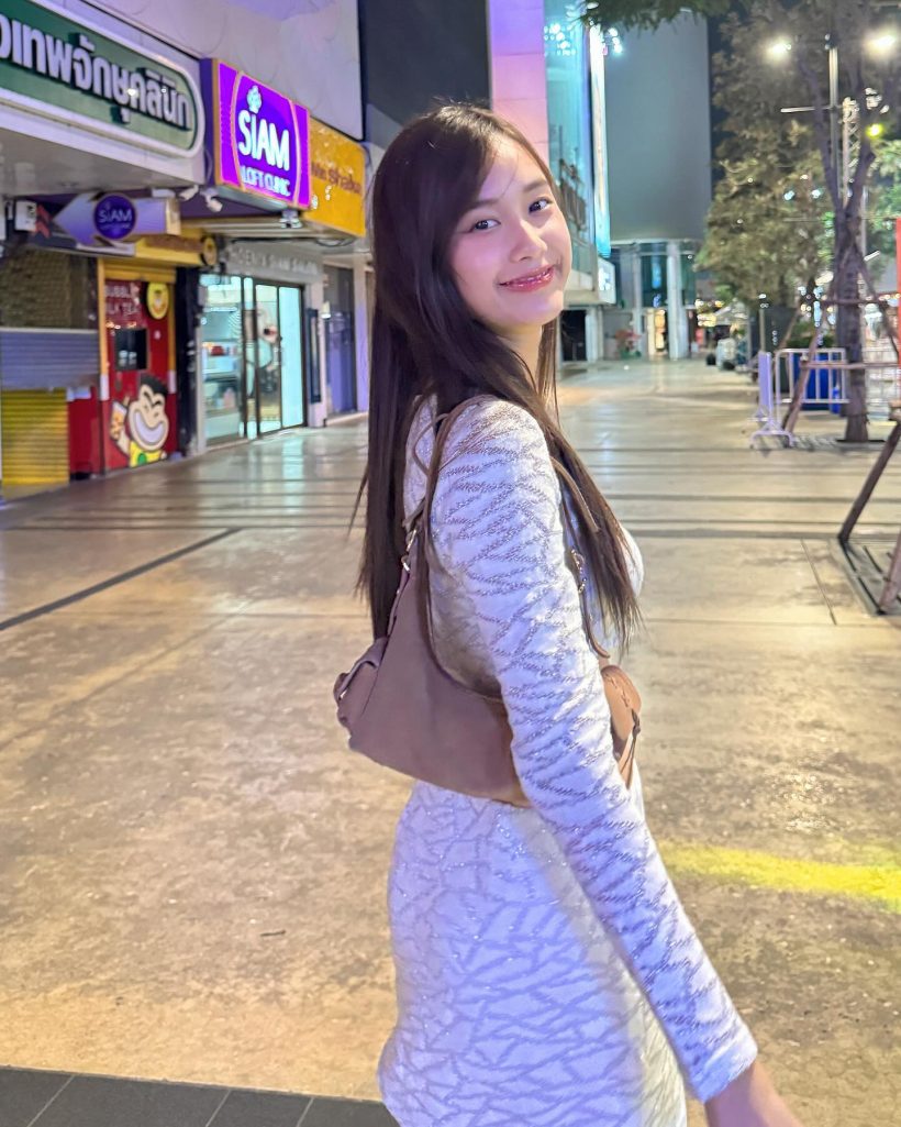 นางเอกช่องดัง ลิปซิงก์เพลงแบบอึ้งจุกๆ อกแตกตายหรือยัง แฟนๆเมนต์สนั่น