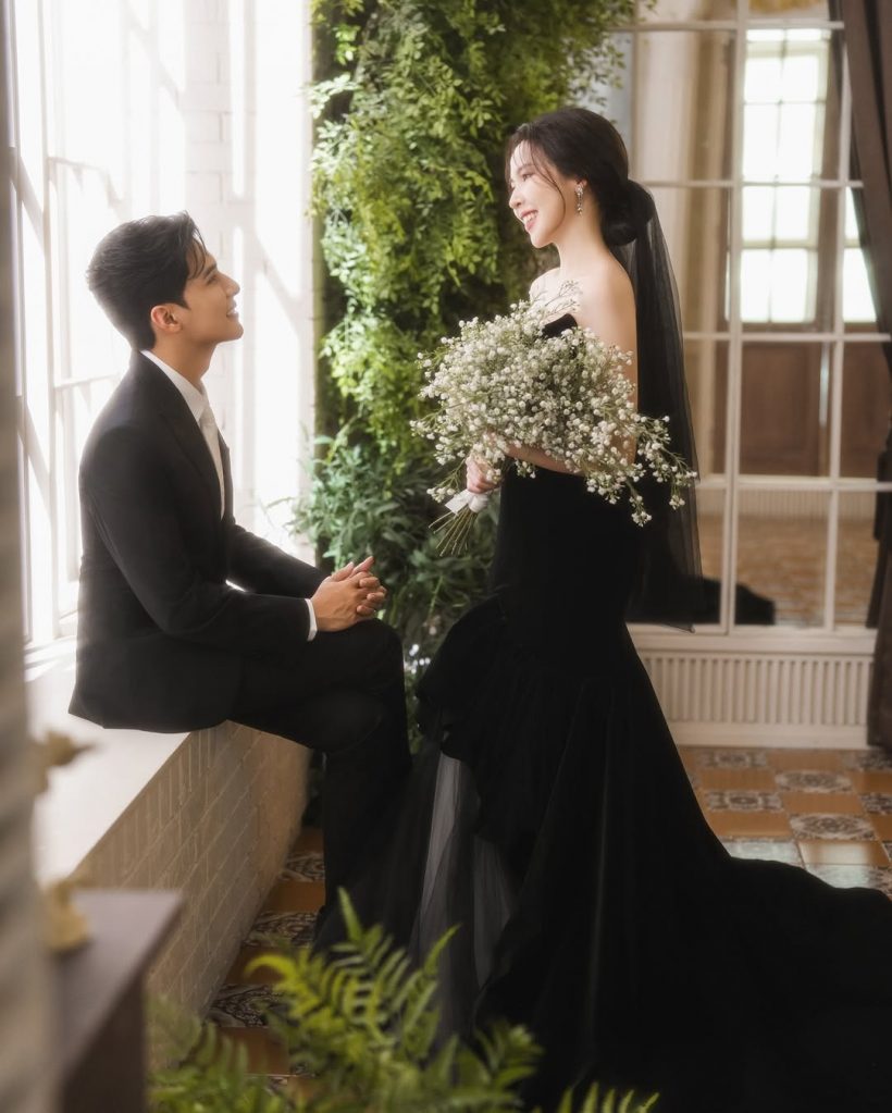 แซ่ซ้องยินดี! ดาราหนุ่มดัง เซ็นทะเบียนสมรส ต้อนรับภรรยาเต็มตัว