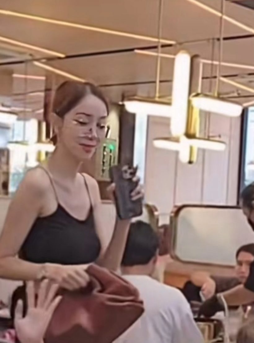 ดาราหนุ่มดัง พาแฟนเก่า-แฟนใหม่ ร่วมโต๊ะทานข้าวด้วยกัน