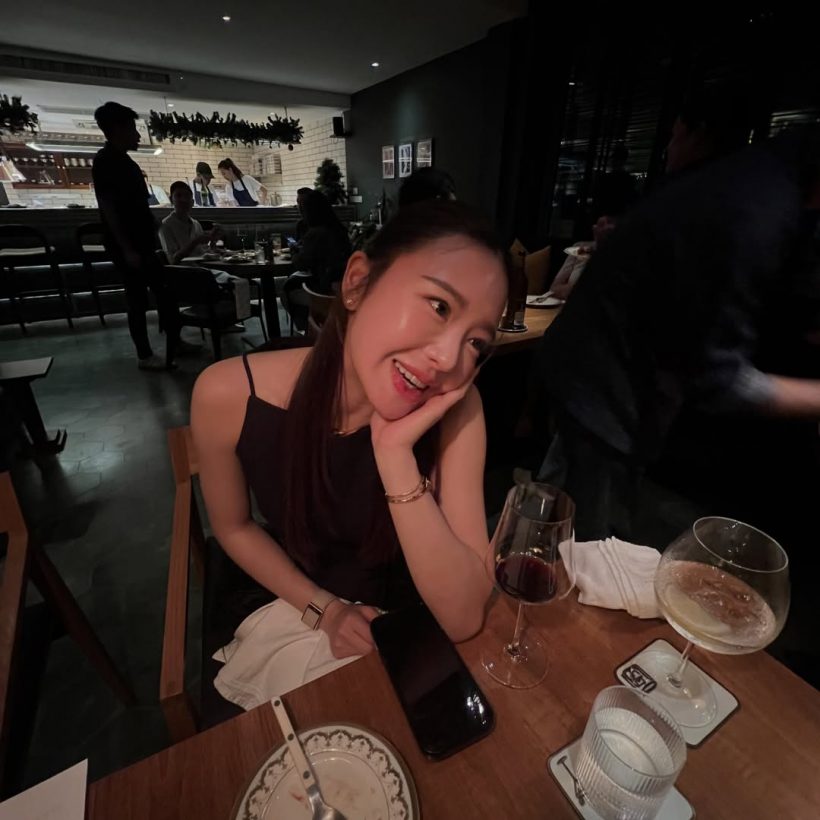 นี่เเหละความสุข สงกรานต์ เเชร์ภาพน่ารัก อยู่ท่ามกลางสาวสวย