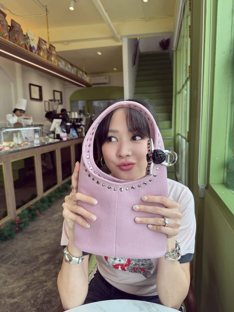 เอ๊ะยังไง? ดาราสาวดังถูกจับตา หรือจะไม่โสดแล้ว!?