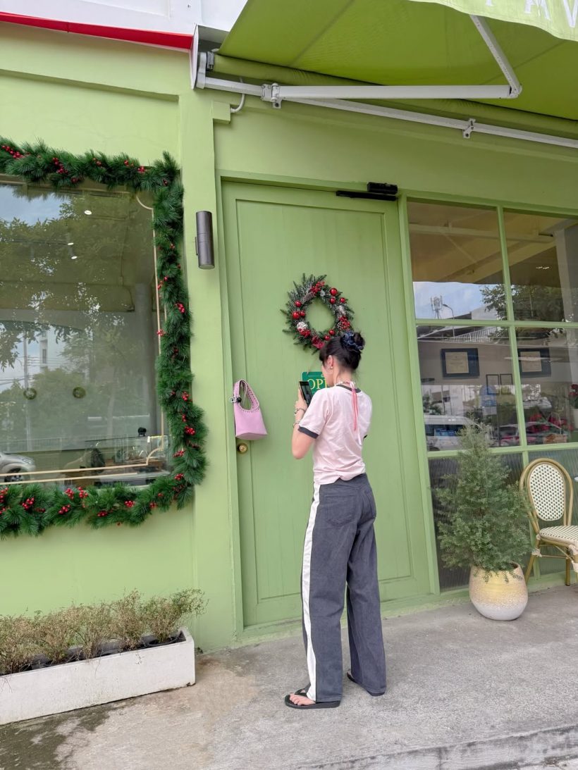 เอ๊ะยังไง? ดาราสาวดังถูกจับตา หรือจะไม่โสดแล้ว!?