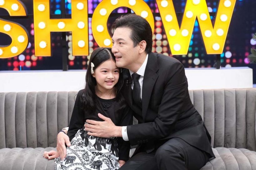 หนุ่มศรราม พาน้องวีจิ เคลียร์ประเด็นลูกไม่ให้กุ้งพลอยจีบ!