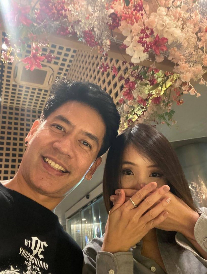 ไม่โสดแล้ว...ตั้น พิเชษฐ์ไชย เปิดตัวแฟนสาว! โพสต์รูปคู่หวานลงโซเชียล