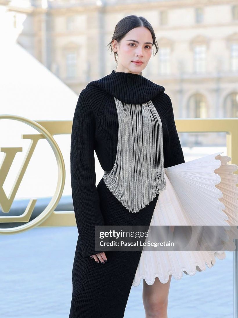 ส่องคอมเมนต์ ญาญ่า ร่วมงานใหญ่ เเต่ชุดที่ใส่เป็นประเด็นเดือด