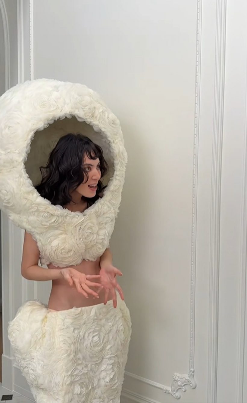 ชุดอิหยัง! นางเอกดังใส่แล้วไม่รอด ถูกวิจารณ์แรงยันหุ่น