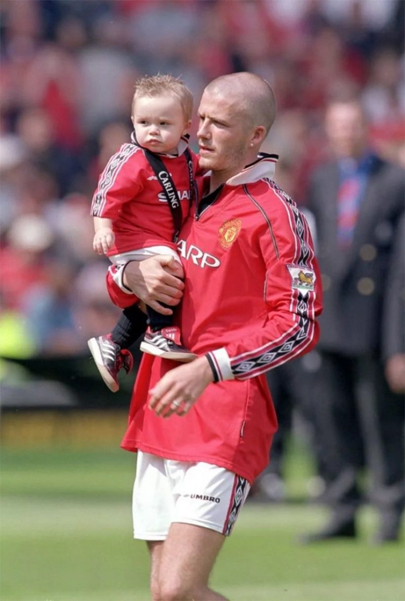 เบ็คแฮมฮึดสุดตัวประสานรอยร้าวลูกชาย ยอมคุยผ่านทนาย!