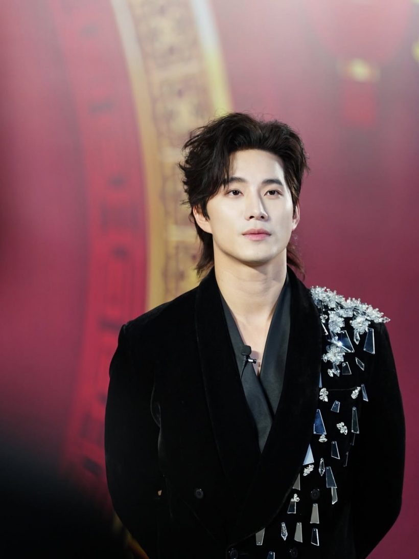 ปังขึ้นมาก! พระเอกดัง งานแน่น บินไปมาระหว่างไทย-จีน