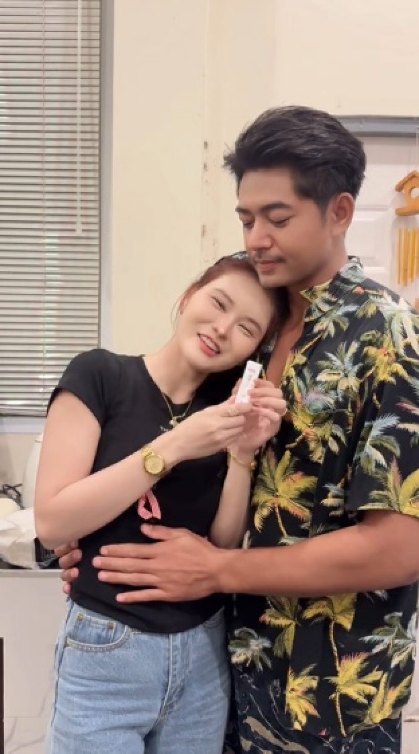 เปิดภาพชัดๆ สาวดังคนนี้ กำลังท้องแล้วใช่ไหม