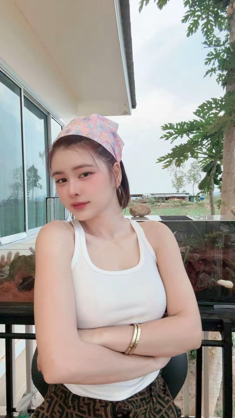 เปิดภาพชัดๆ สาวดังคนนี้ กำลังท้องแล้วใช่ไหม