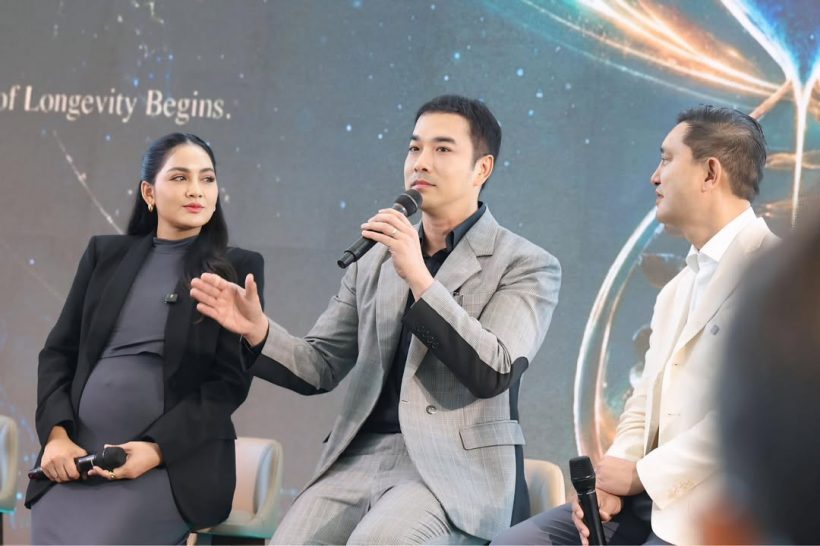 นักร้องดังลั่นโชคดี ภรรยาไม่หวง ไฟเขียวกอดแฟนคลับ