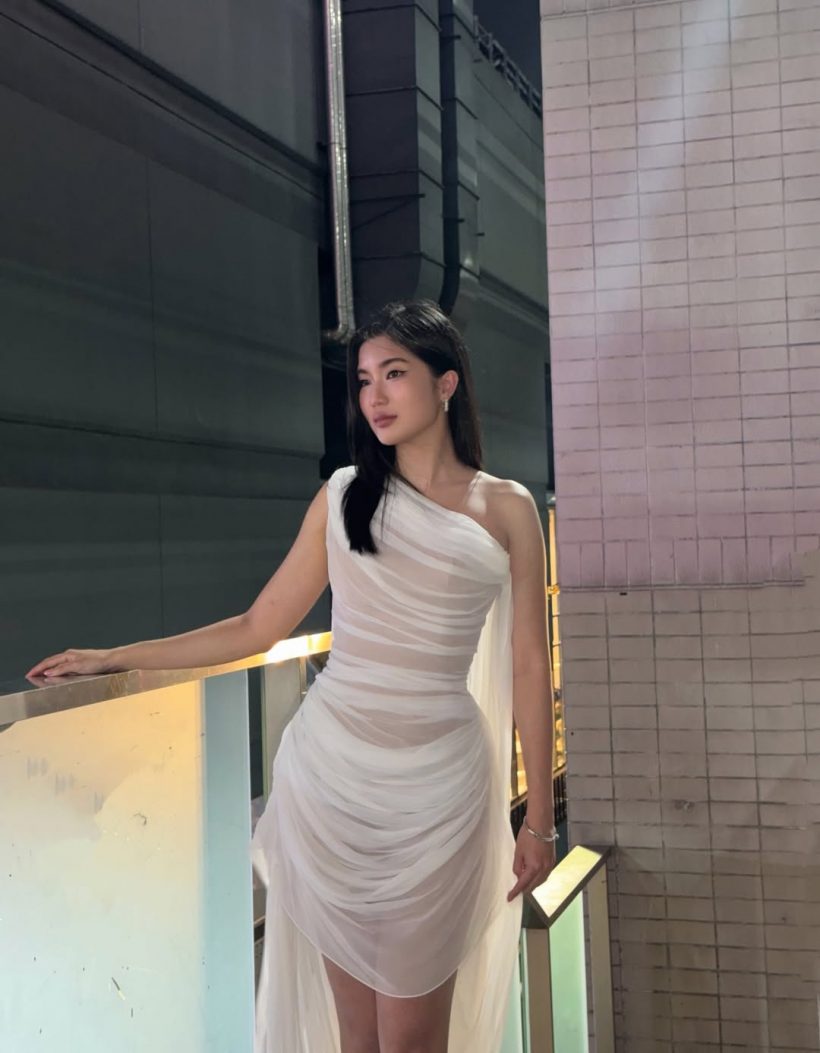 ก้อย อรัชพร ลุคออกงานล่าสุด สวยจนรุ่นใหญ่ต้องทัก