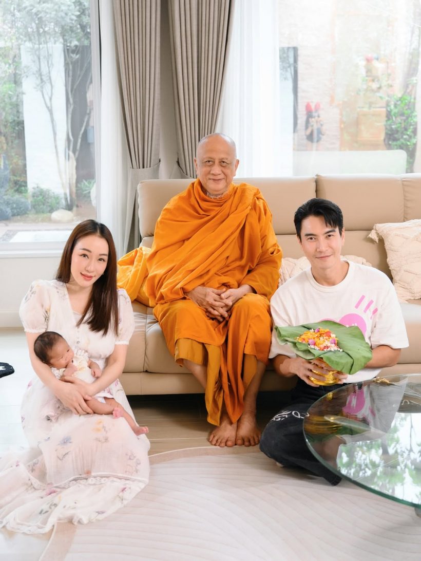 บรรยากาศขลิบผม น้องเหมียวหมี่ ครบ1เดือน ยิ้มตามทุกช็อตเลย