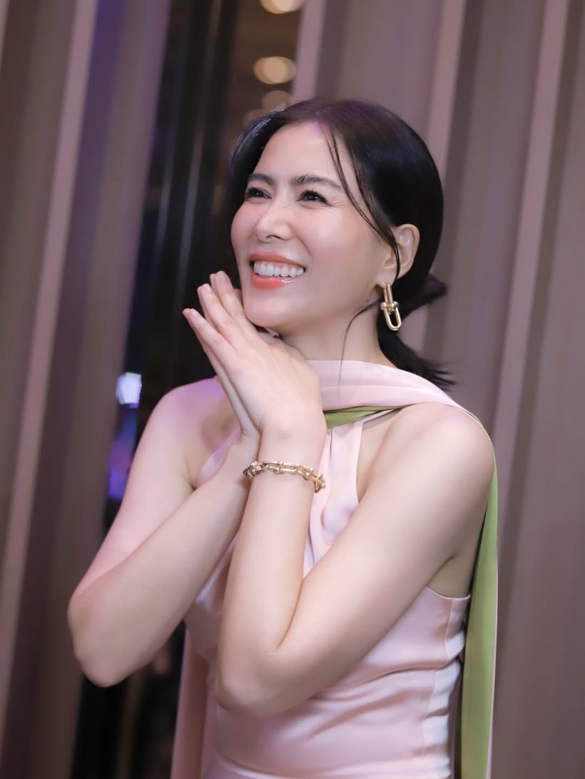 กี่ปีก็ไม่เปลี่ยน เชอรี่ เช็มอัปสร นางเอกตลอดกาลสวยเหมือนลอยมา