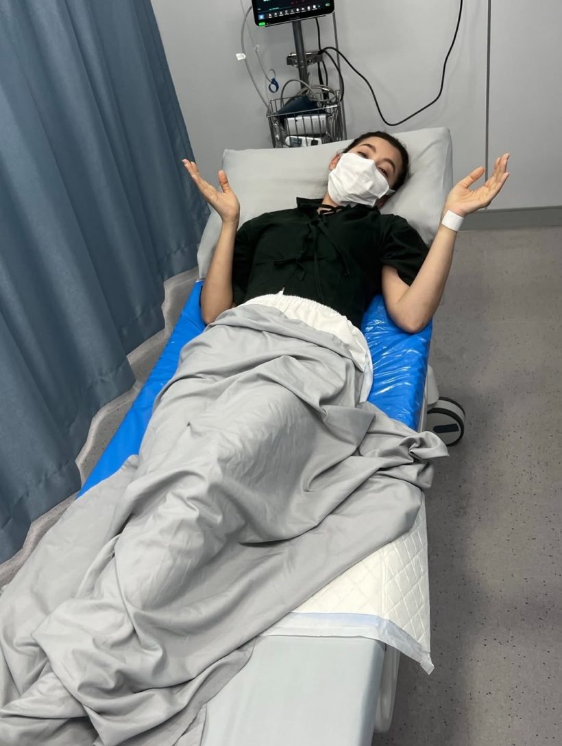 หามด่วน! เบลล่า ราณี เล่าเหตุระทึกแมงป่องต่อยกลางกอง