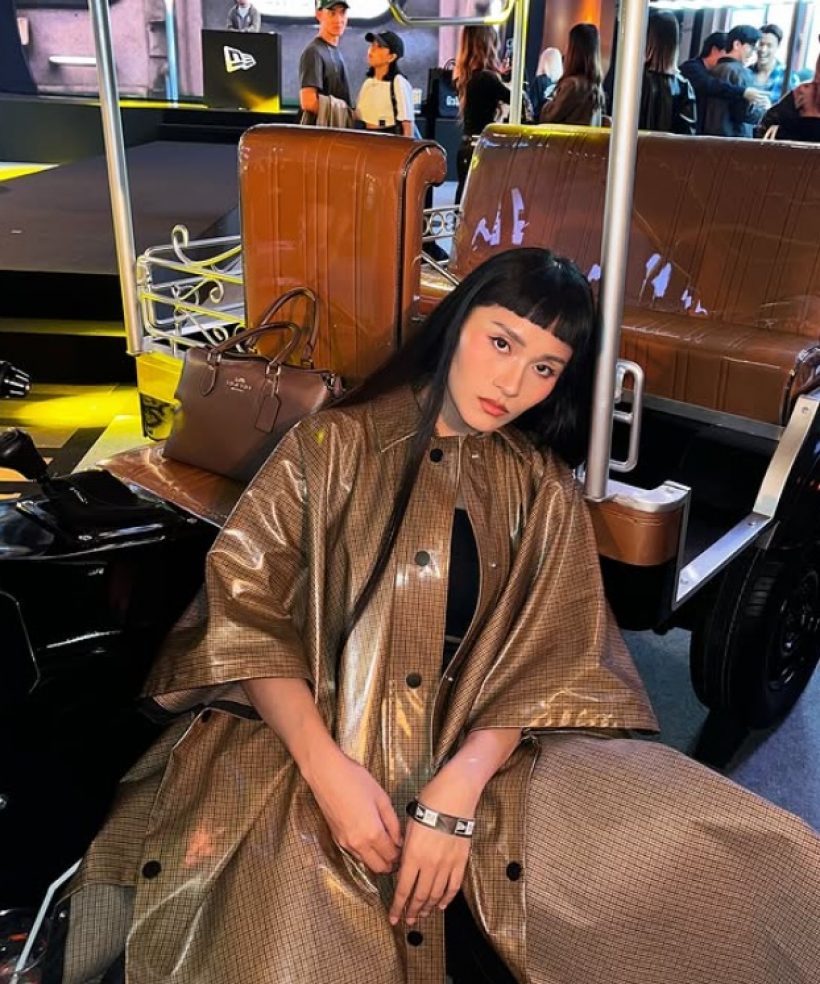 เซอร์ไพรส์ทั้งวงการ! ศิลปินสาว ลงสมัคร สส. พรรคประชาธิปัตย์