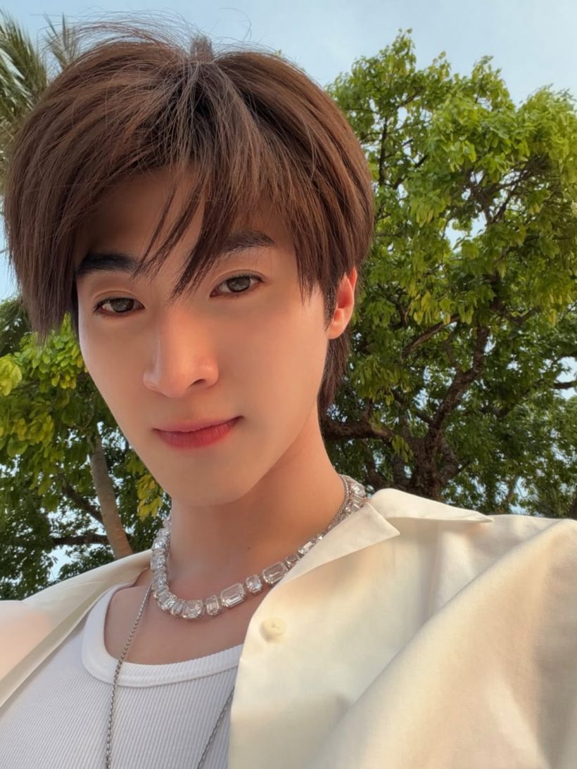 OMG พระเอกดังเผยความหล่อ ในงานปาร์ตี้เบิร์ดเดย์ ลิซ่า