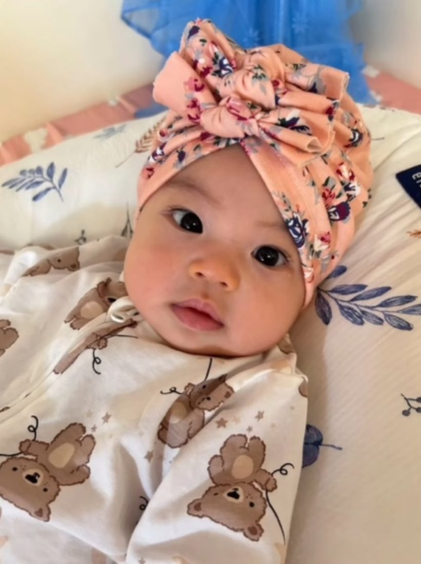 หนูแหม่ม-บ๊อบบี้ เปิดตัวลูกบุญธรรม เห็นหน้าแล้วอึ้งกันหมด!!