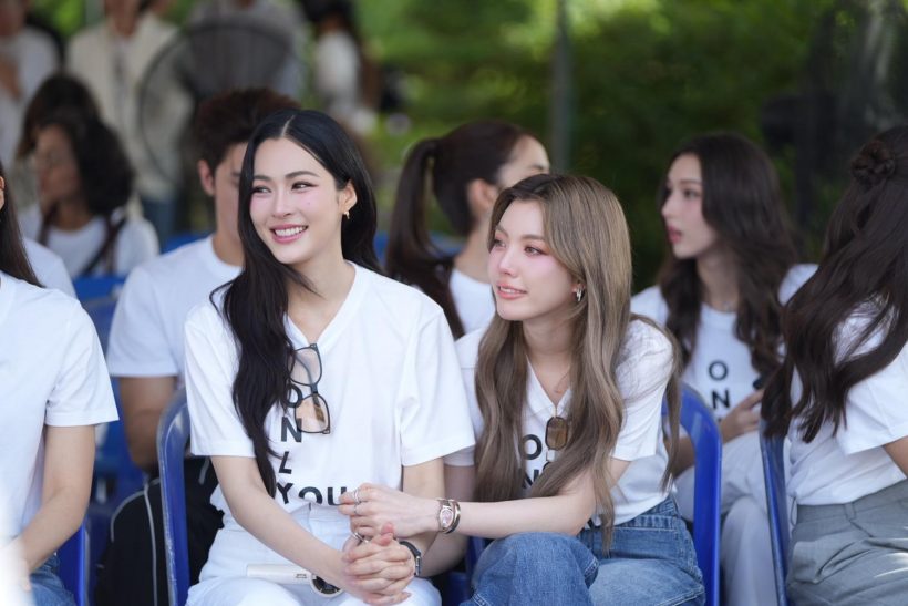 หลิงออม นำทีมบวงสรวงซีรีส์ เพียงเธอ