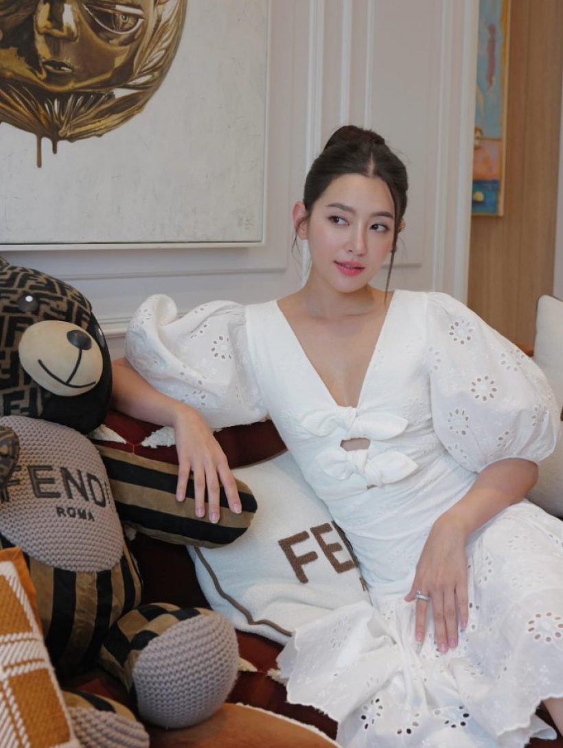 สาววายรอเลย..นางเอกตัวท็อป อยากลองเล่นซีรีส์ยูริ