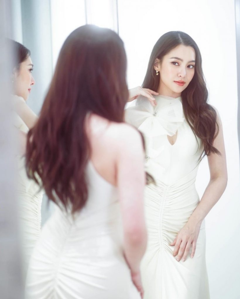 สาววายรอเลย..นางเอกตัวท็อป อยากลองเล่นซีรีส์ยูริ